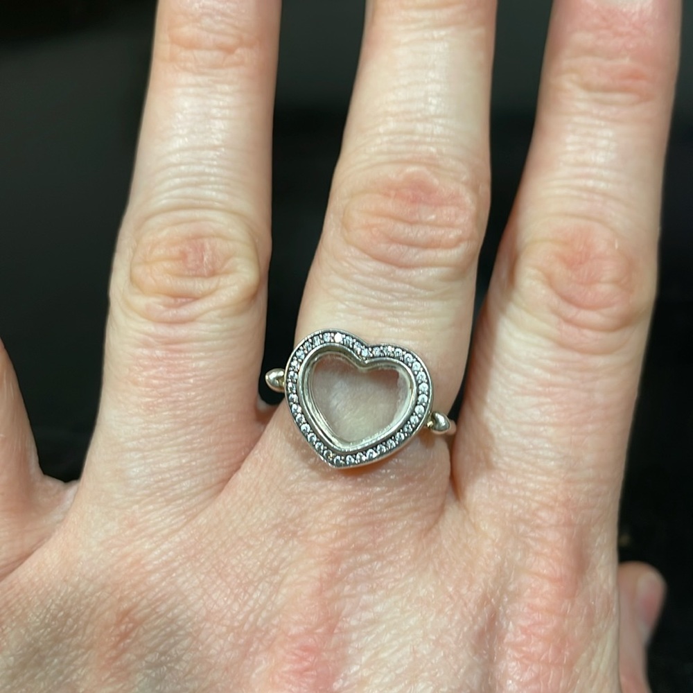 Pandora heart locket ring size 9